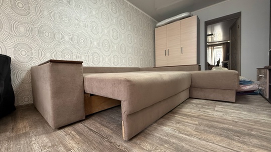 Продам диван угловой 265х160 см. (8)