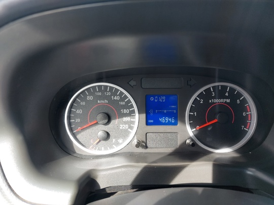 Продаётся Chery E5, 2013г.в куплен (8)