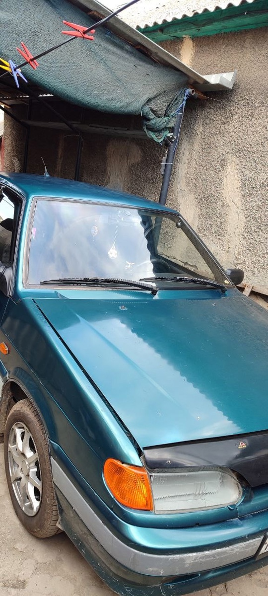 Продам автомобиль Lada 2115. 2002