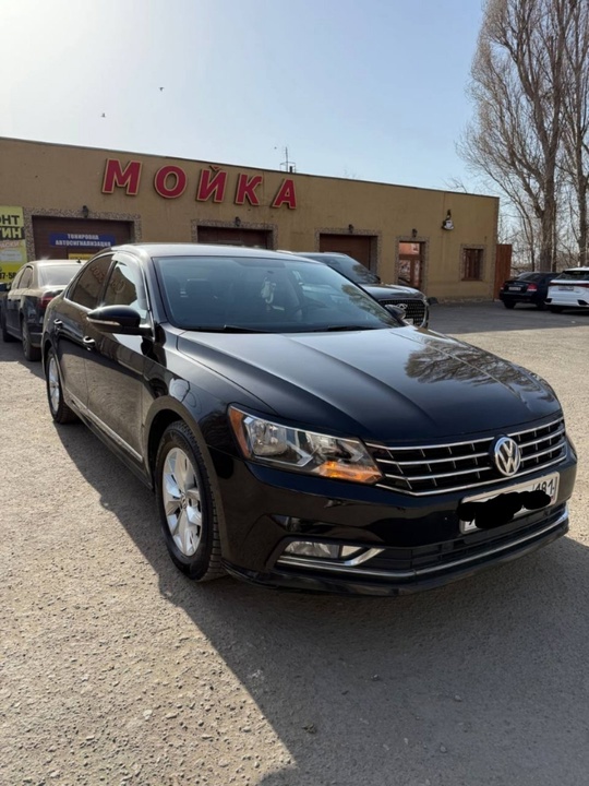 Продам авто
Volkswagen Passat 1.8 
