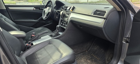 Volkswagen Passat B 7 USA (7)