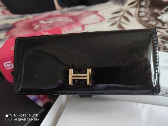 Кошелёк черный кожаный новый 1150₽.