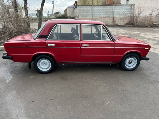 Продам ваз 2106 мотор 1.5 (3)