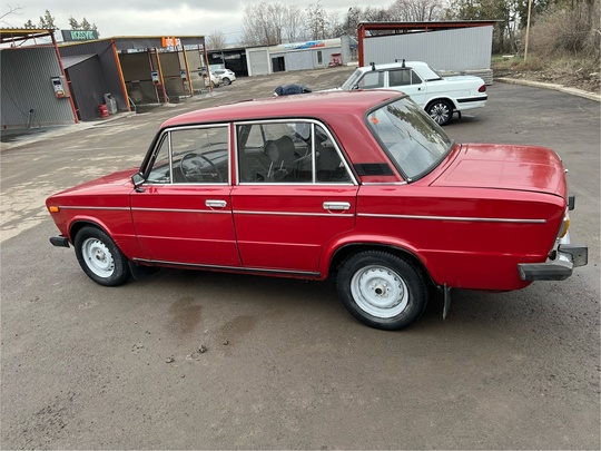 Продам ваз 2106 мотор 1.5 (6)