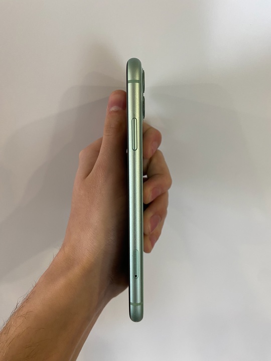 Продам iPhone 11/64gb
Телефон в идеальном (1)