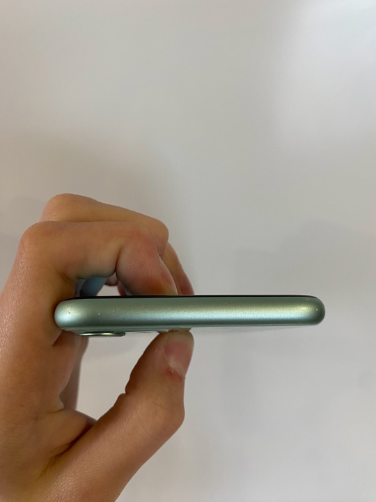 Продам iPhone 11/64gb
Телефон в идеальном (5)