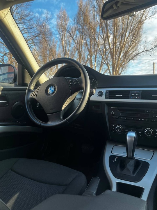 Продам BMW 3 series, 2011г. (6)