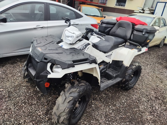 Продаю квадроцикл Polaris Sportsman Touring
