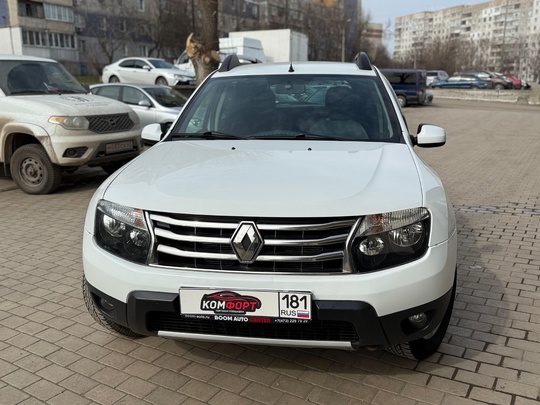 Продам Рено Дастер 2015 г.в
Один (3)