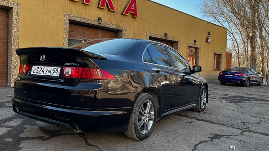 Honda Accord 7
2006 года. АКПП
2.0. (7)