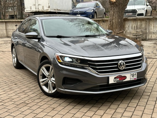 Volkswagen Passat B8 
Год - (1)