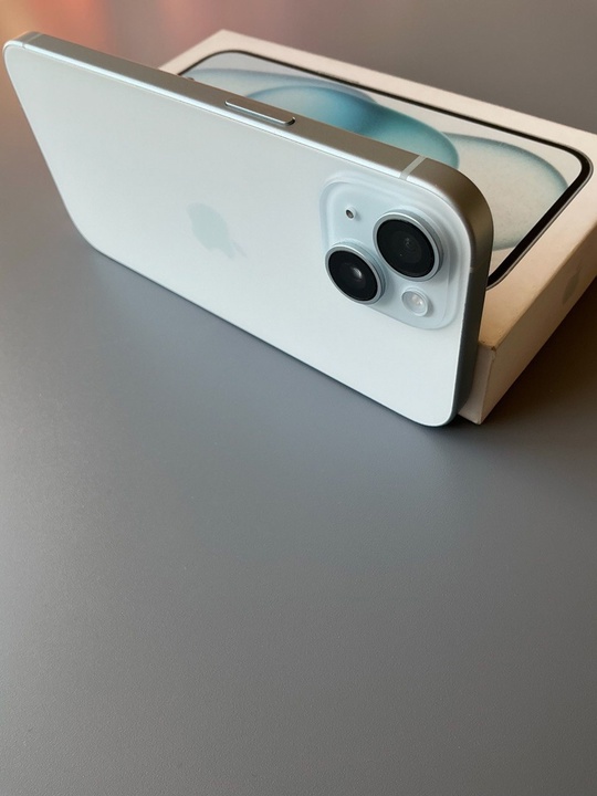 iPhone 15 (128) Blue,
акб 99%,
цена (3)