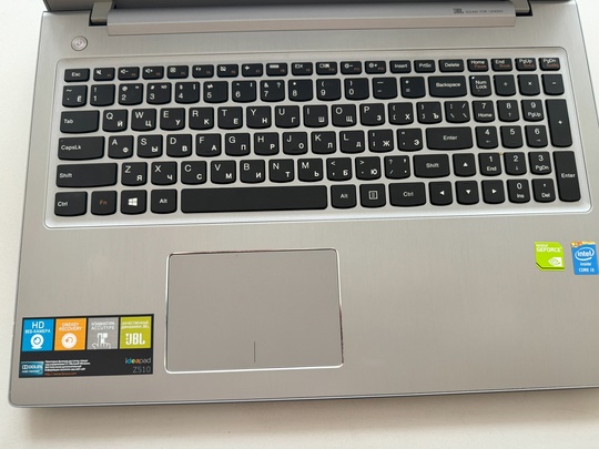 Продам б/у ноутбук Lenovo ideapad (2)