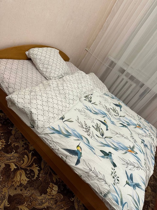 Продам кровать с матрасом 160х200
Самовывоз.Луганск
Доп