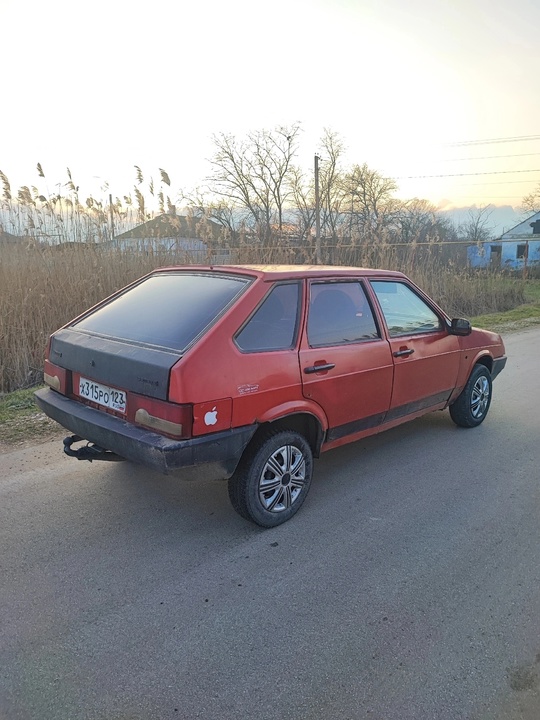 Продам 2109 на полном ходу (1)