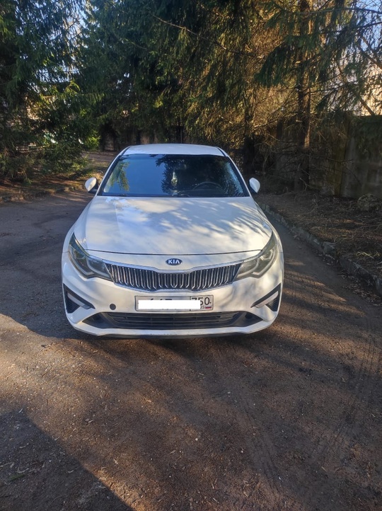 Киа Оптима 2019год 
Пробег 337000
2.0 (2)