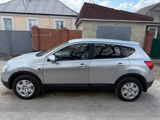 Продам Ниссан Кашкай 2, 0 (6)