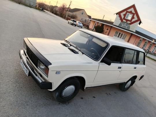 Продается ваз 2104. Автомобиль находится (5)