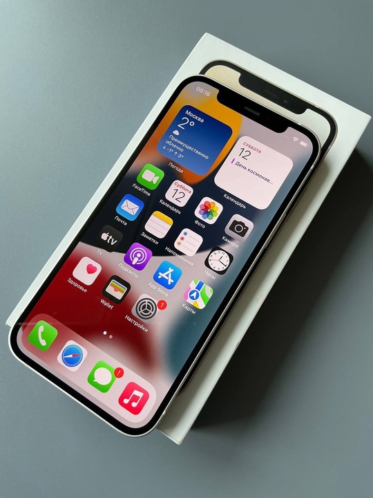 iPhone 12 (128).
Акб 84%.
Идеальное состояние.
Цена (1)