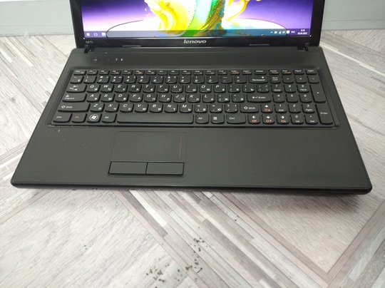 Продам ноутбук Lenovo с SSD (1)