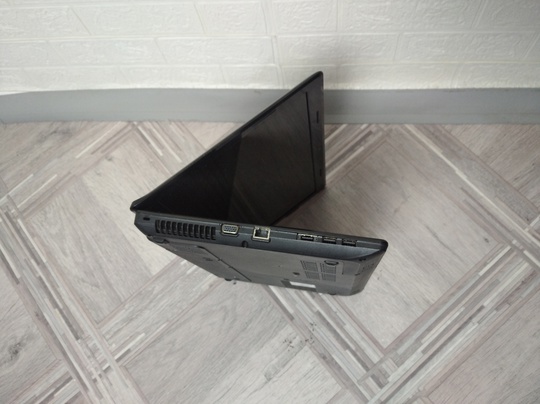Продам ноутбук Lenovo с SSD (5)