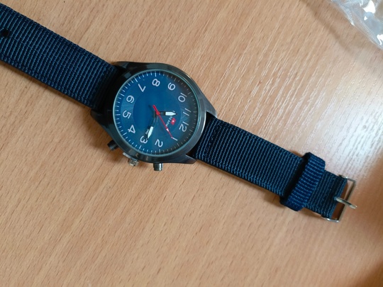 Продам часы. 1500р за штуку (3)