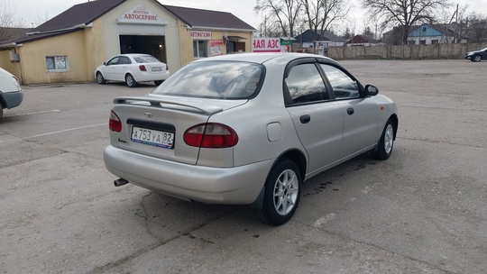 Продам ланос 2003 года в (2)