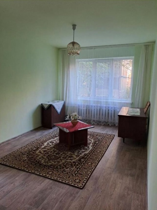 Продается 3 - х комнатная (1)