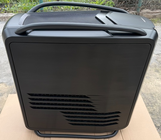 Компьютерный корпус Cooler Master Cosmos (3)