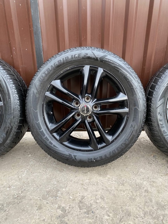 Продам: Колеса R-17 на BMW, (4)