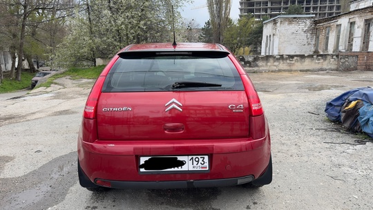 CiTROEN C 4 год 2010 (9)