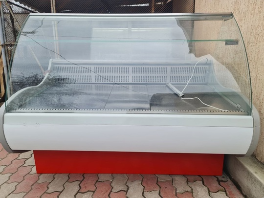 Продам торговое холодильное оборудование б/у