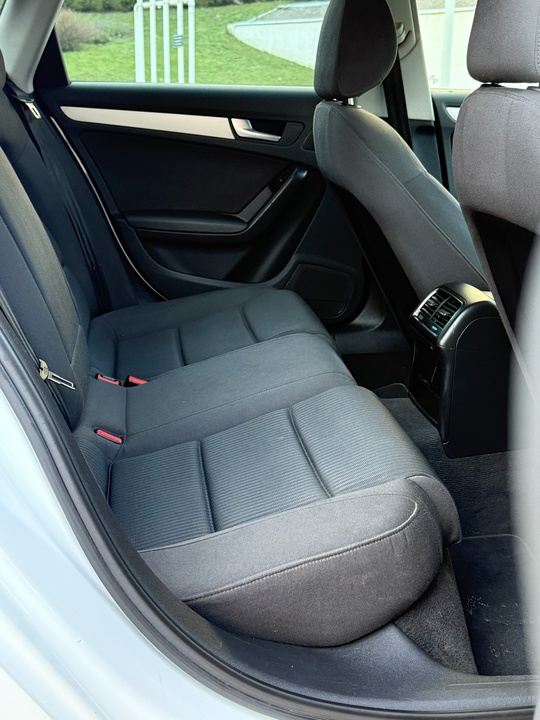‼ ПРОДАМ AUDI A4 B8 (5)