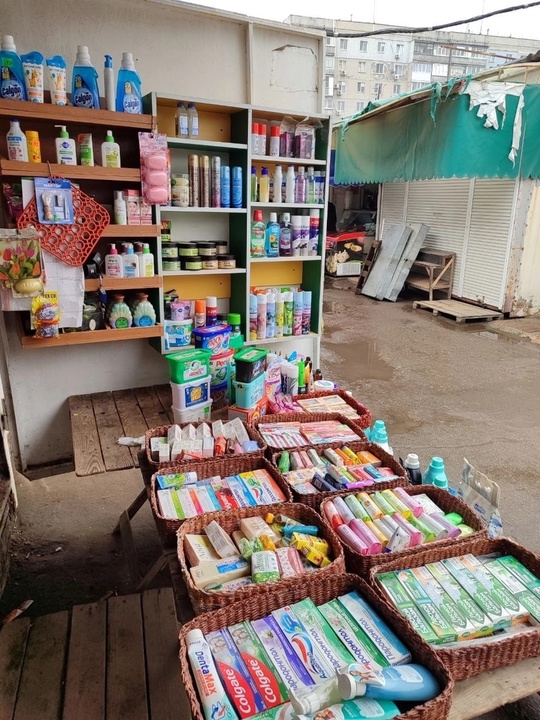 Продам или обменяю рынок снасти (1)