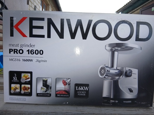 Продам новую мясорубку kenwood mg516