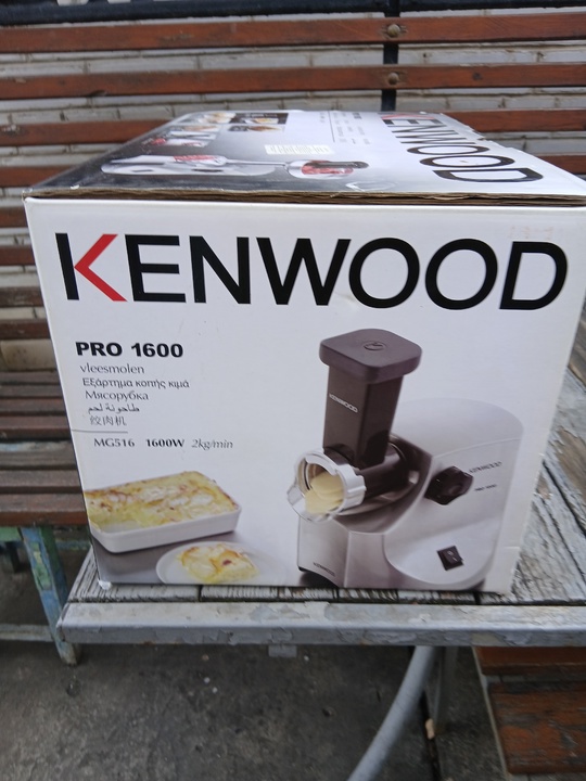 Продам новую мясорубку kenwood mg516 (2)
