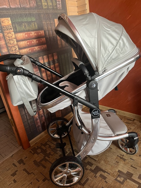 Продам коляску 3в1 bibikids( состояние (2)