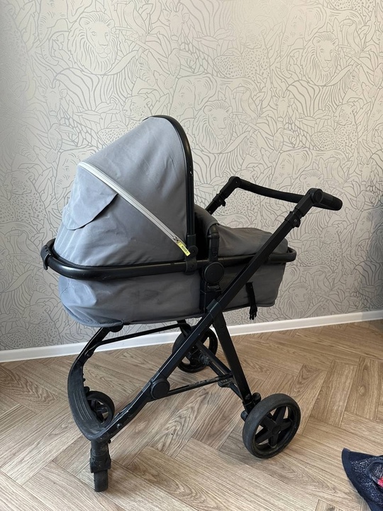 Продам коляску-трансформер, Happy Baby Linda.
Очень (1)