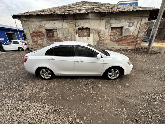 Продам Geely Emgrand 1.8 CVT (2)