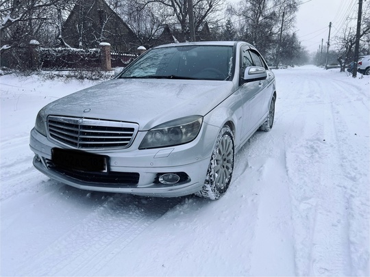Продается Mercedes-Benz w204 дорестайлинг, машина (1)