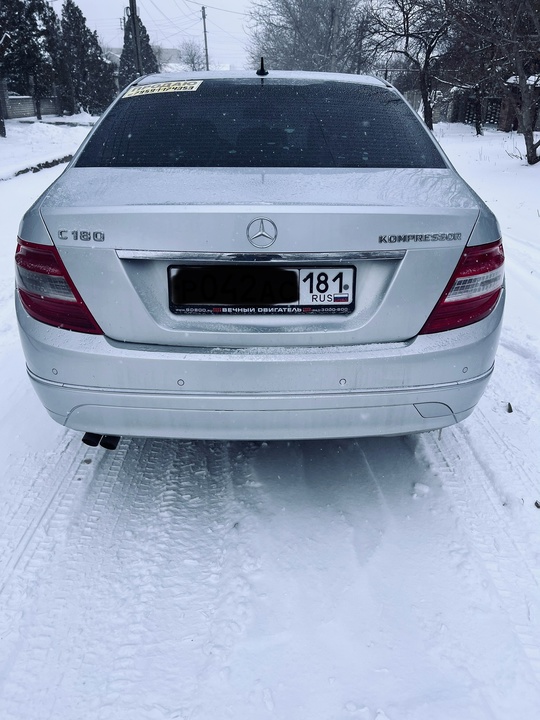 Продается Mercedes-Benz w204 дорестайлинг, машина (5)