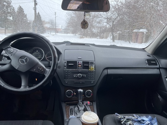 Продается Mercedes-Benz w204 дорестайлинг, машина (6)