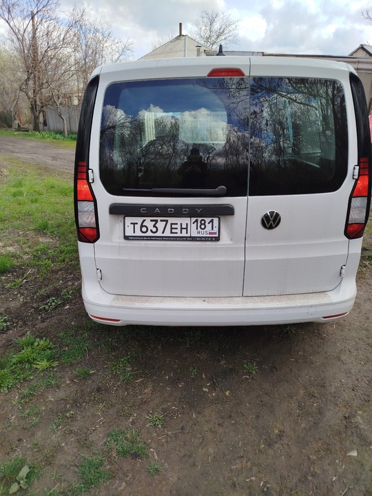 Volkswagen Caddy рестайлинг оригинальный пассажир (3)