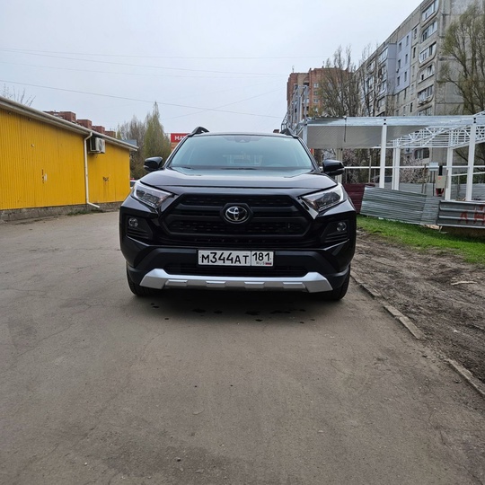 Продам Toyota RAV 4 Adventure