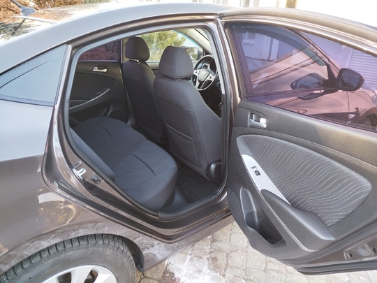 Продам HYUNDAY SOLARIS
Цена: 1 400 (6)