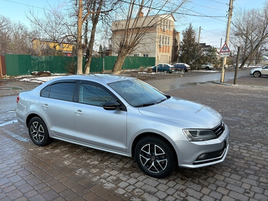 Volkswagen Jettа 1.4турбо на 6ст (4)