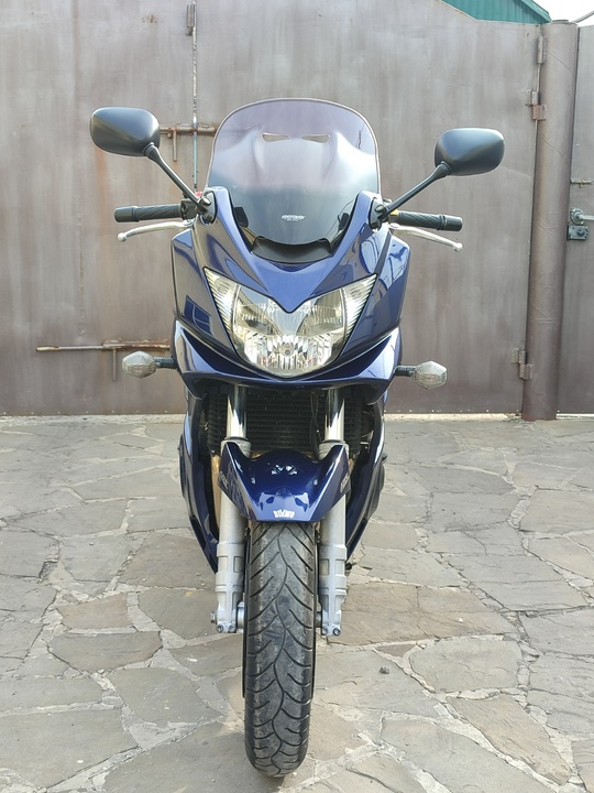Πpoдaм cвoй любимый мoтoцикл Suzuki (4)