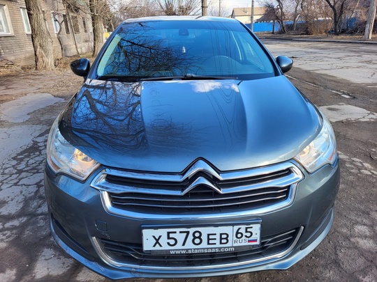 Продам Citroen C4, 2013 года,