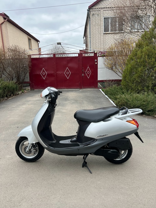 Продам Honda lead 48 с (5)