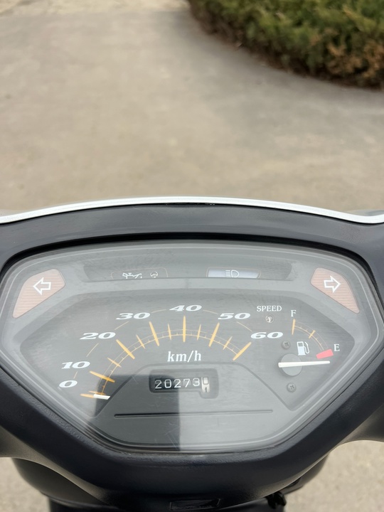 Продам Honda lead 48 с (7)